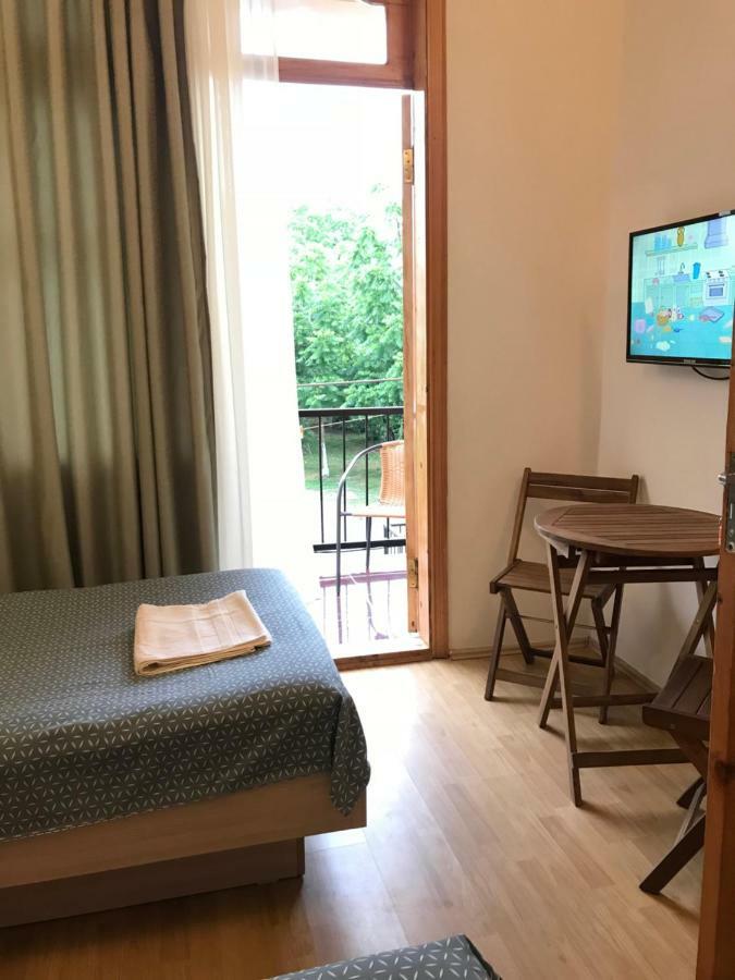 Smak Hotel Koboeleti Buitenkant foto